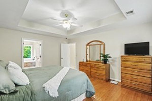 808 Overhills Dr, Old Hickory, TN 37138