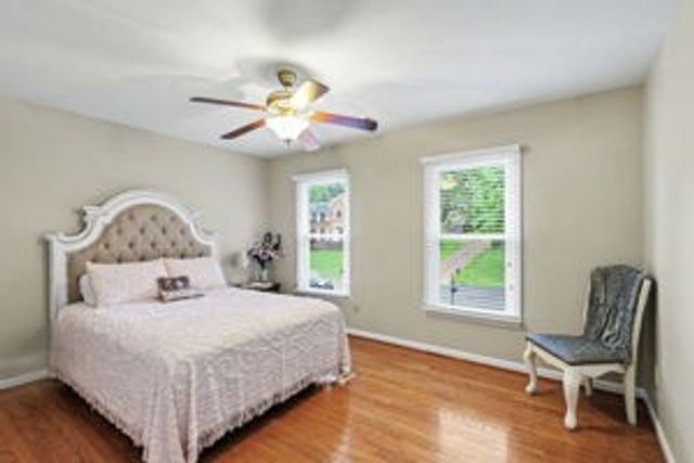 808 Overhills Dr, Old Hickory, TN 37138