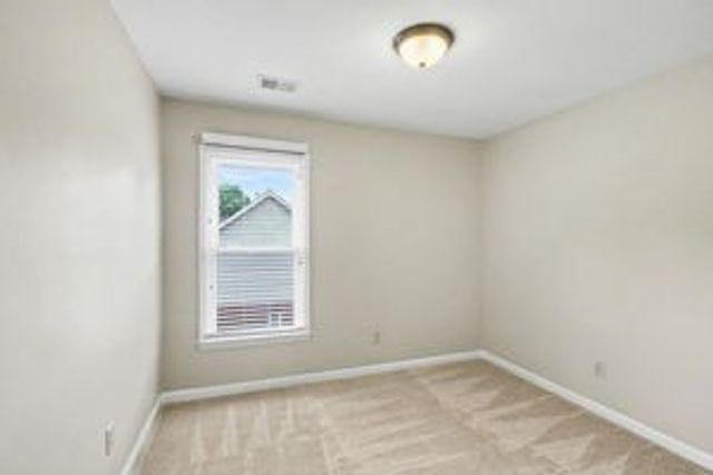 808 Overhills Dr, Old Hickory, TN 37138
