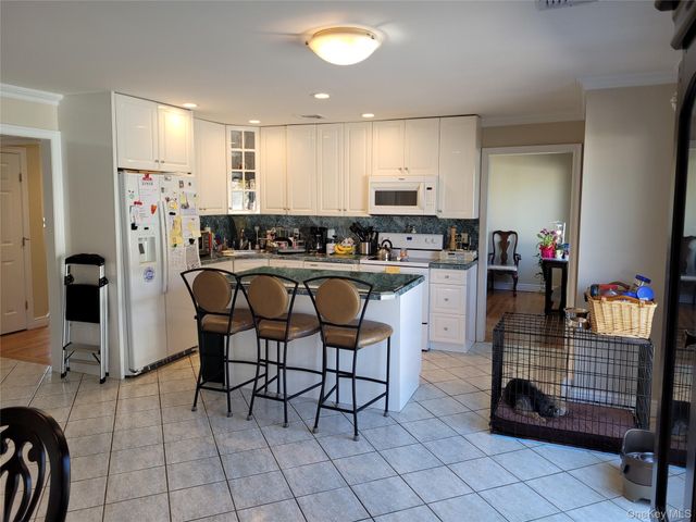 132 Atlantic Avenue, Massapequa Park, NY 11762