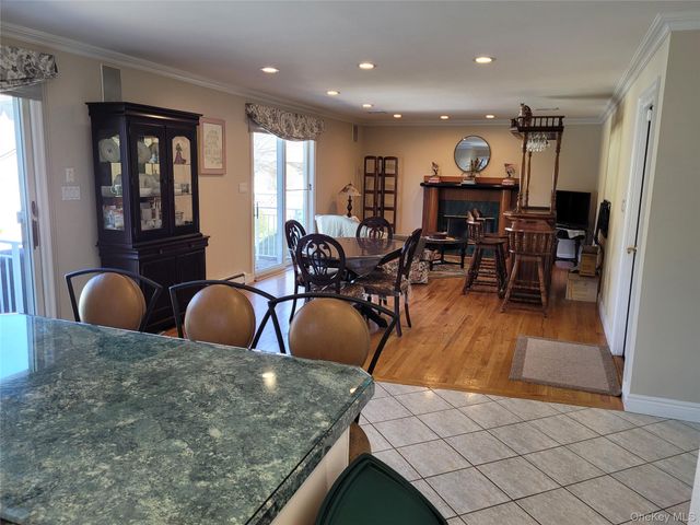 132 Atlantic Avenue, Massapequa Park, NY 11762