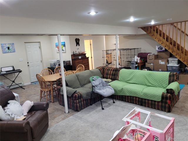 132 Atlantic Avenue, Massapequa Park, NY 11762