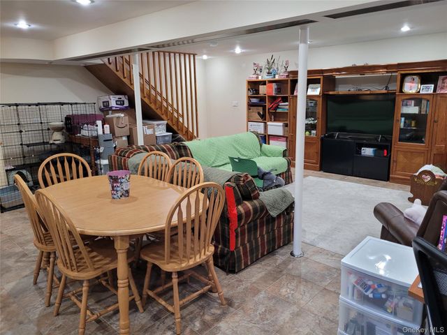132 Atlantic Avenue, Massapequa Park, NY 11762