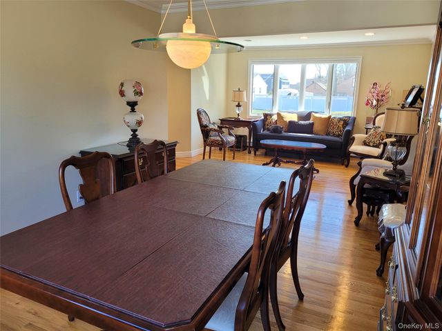 132 Atlantic Avenue, Massapequa Park, NY 11762