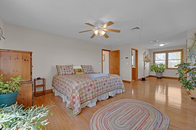 199 Prescott St, West Boylston, MA 01583