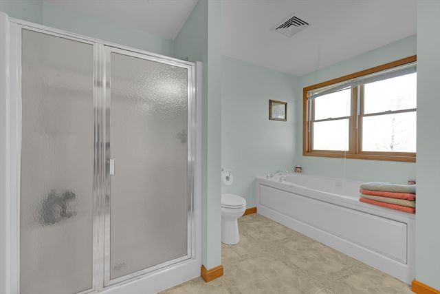 199 Prescott St, West Boylston, MA 01583