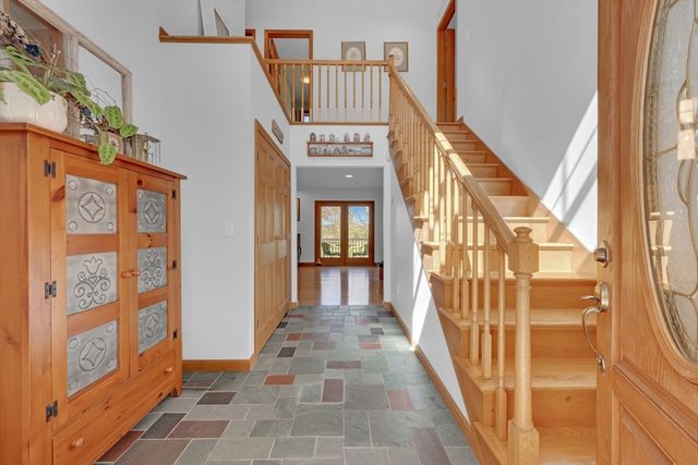 199 Prescott St, West Boylston, MA 01583