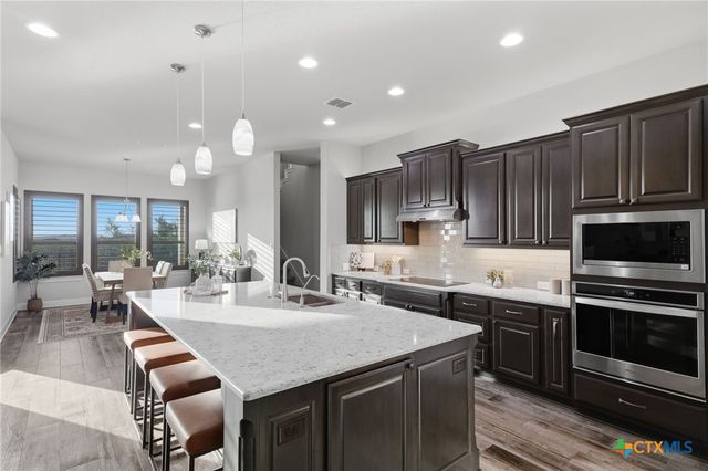 25814 Echo Mountain, San Antonio, TX 78260