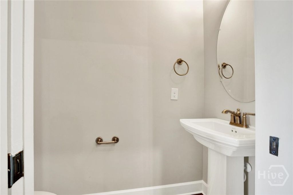 Image 15 of property listing at 238 Haisley Run, Guyton, GA 31312