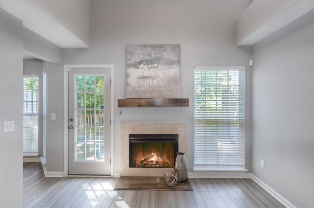 2142 Nashboro Blvd, Nashville, TN 37217