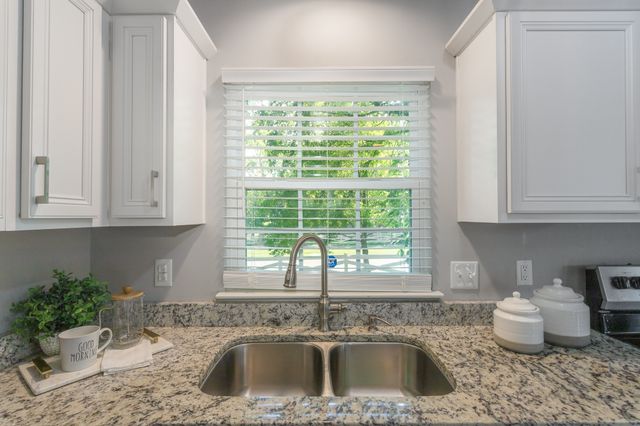 2142 Nashboro Blvd, Nashville, TN 37217