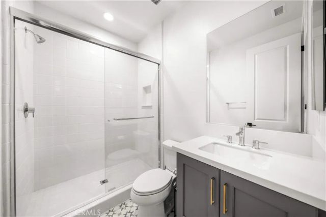 129 Coldwater, Irvine, CA 92602