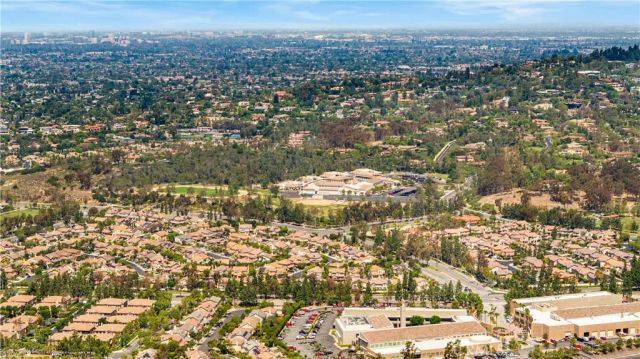 129 Coldwater, Irvine, CA 92602