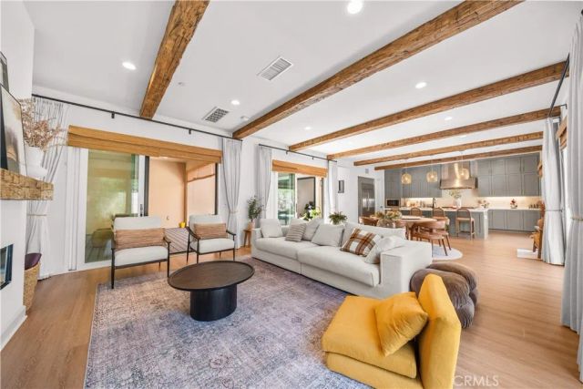 129 Coldwater, Irvine, CA 92602