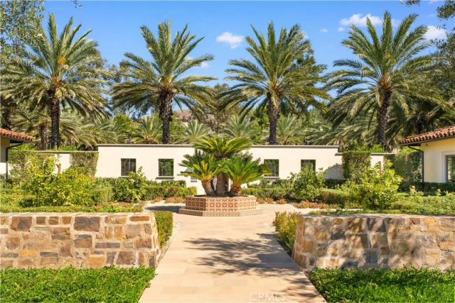 129 Coldwater, Irvine, CA 92602