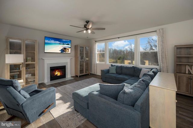 314 LIBERTY HALL DR, Fredericksburg, VA 22406