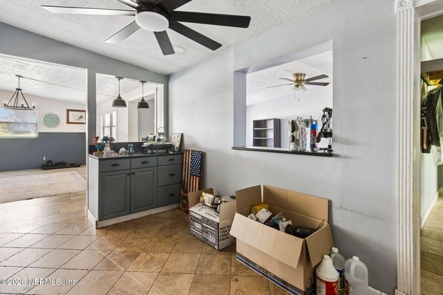 11486 INEZ Drive, Jacksonville, FL 32218