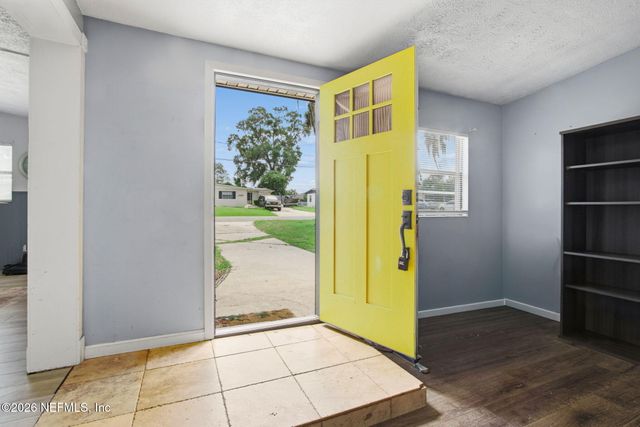 11486 INEZ Drive, Jacksonville, FL 32218