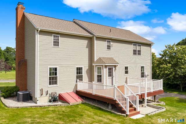 39 Old Farm Road, Plymouth, CT 06786