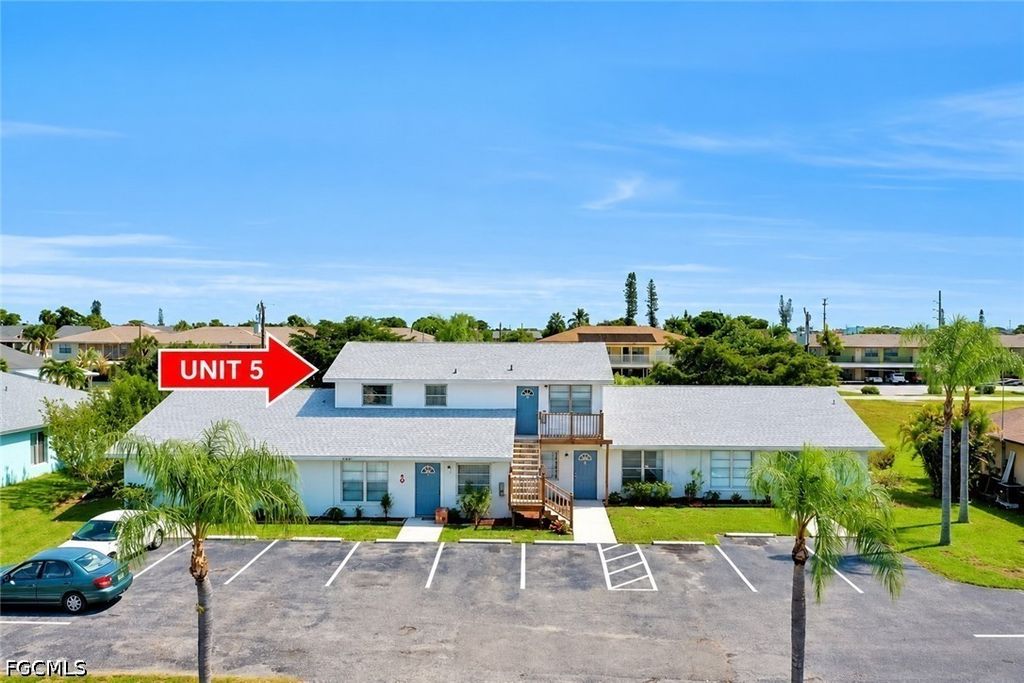 4705 SE 4th PL 5, Cape Coral, FL 33904