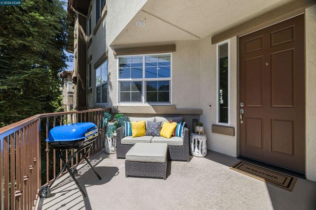 1121 Haven St, Martinez, CA 94553