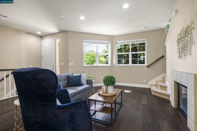 1121 Haven St, Martinez, CA 94553