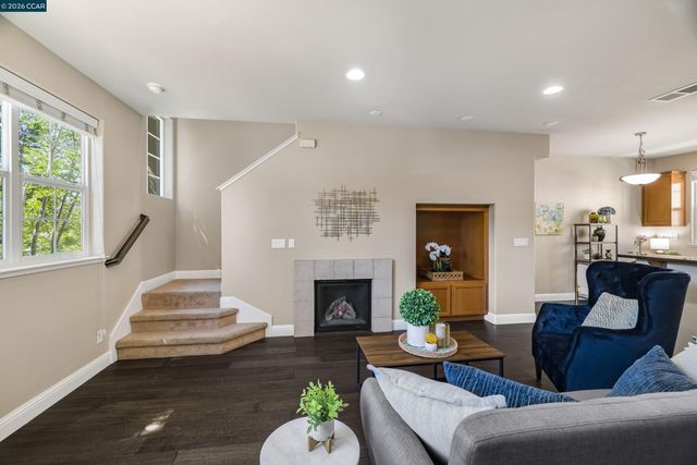 1121 Haven St, Martinez, CA 94553