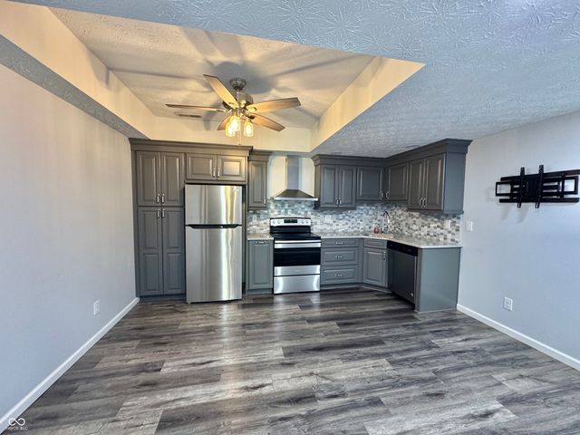 96 Kingswood Court, Greencastle, IN 46135