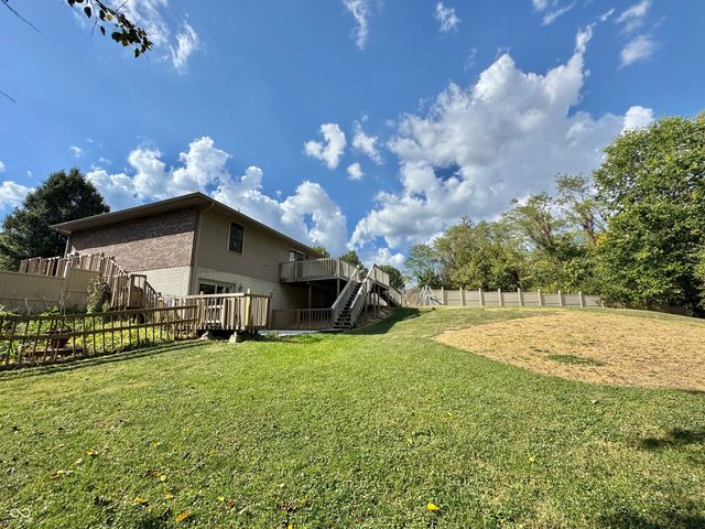 96 Kingswood Court, Greencastle, IN 46135