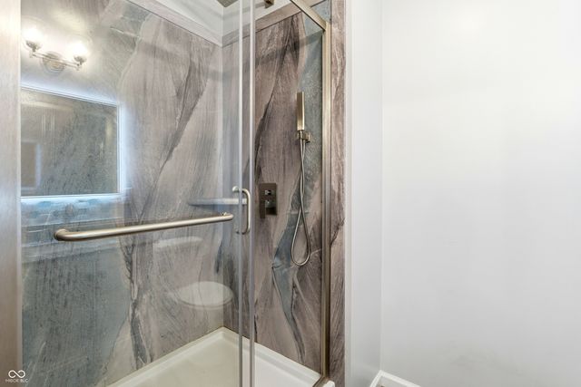 96 Kingswood Court, Greencastle, IN 46135