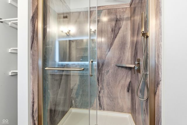 96 Kingswood Court, Greencastle, IN 46135