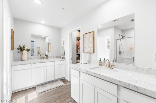 10757 Alamino Avenue, Las Vegas, NV 89166