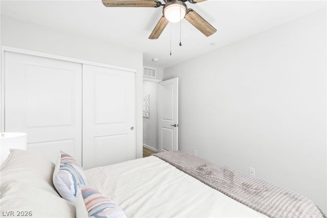 10757 Alamino Avenue, Las Vegas, NV 89166