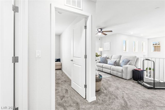 10757 Alamino Avenue, Las Vegas, NV 89166