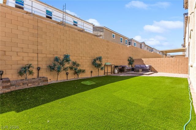 10757 Alamino Avenue, Las Vegas, NV 89166