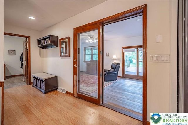 3838 Javalyn Court, Washington Twp, PA 18080