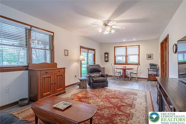 3838 Javalyn Court, Washington Twp, PA 18080