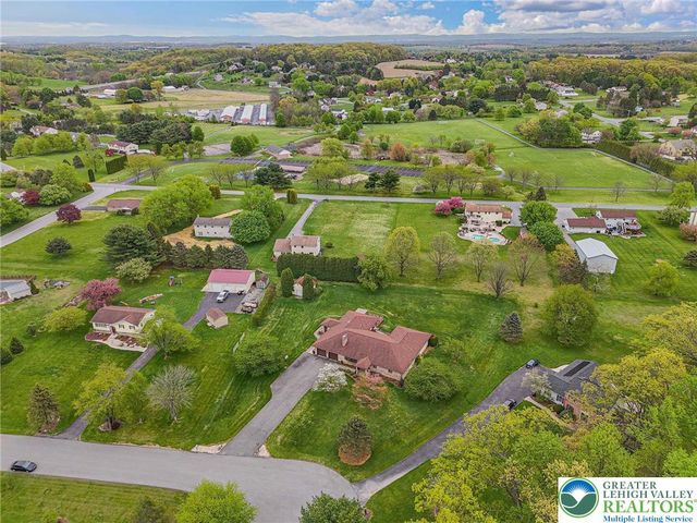 3838 Javalyn Court, Washington Twp, PA 18080