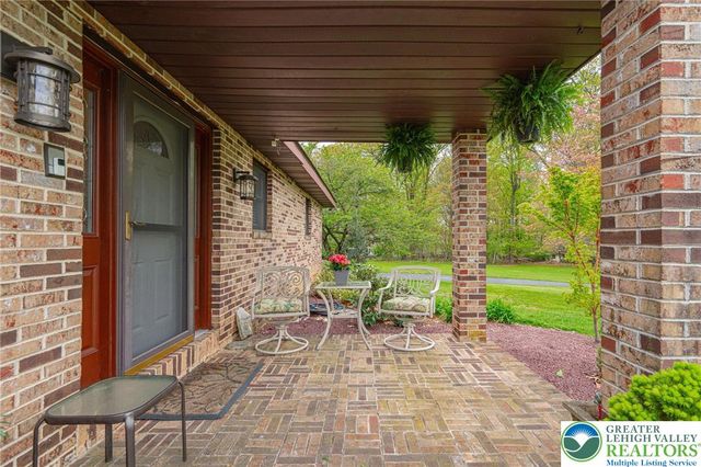 3838 Javalyn Court, Washington Twp, PA 18080
