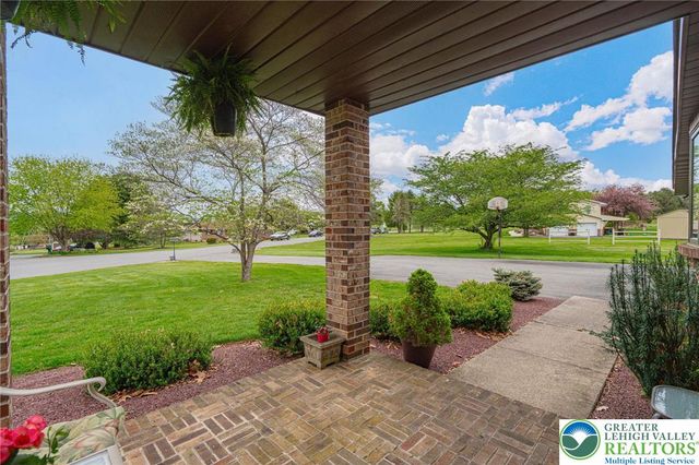 3838 Javalyn Court, Washington Twp, PA 18080