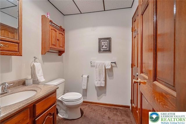 3838 Javalyn Court, Washington Twp, PA 18080