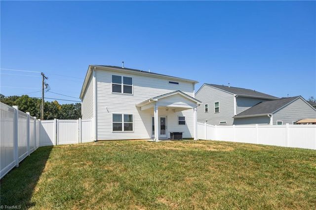 4760 Bell West Drive, Kernersville, NC 27284