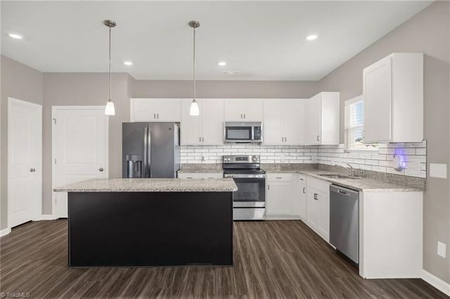 4760 Bell West Drive, Kernersville, NC 27284