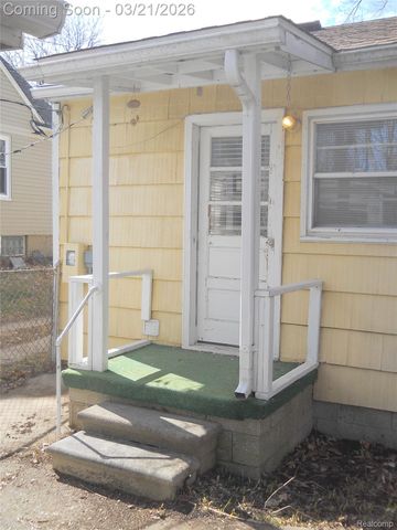 59 Camley Drive, Waterford Charter Township, MI 48328