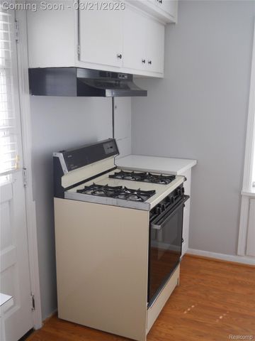 59 Camley Drive, Waterford Charter Township, MI 48328