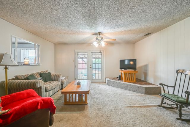 3629 Lucy Trimble Road, Burleson, TX 76028