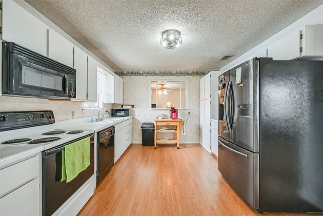 3629 Lucy Trimble Road, Burleson, TX 76028