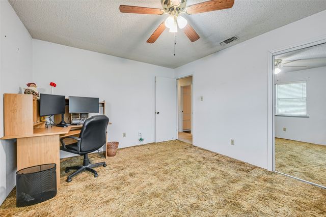 3629 Lucy Trimble Road, Burleson, TX 76028