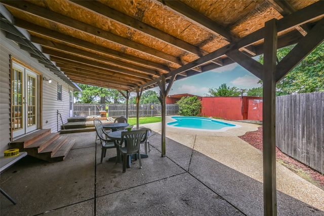 3629 Lucy Trimble Road, Burleson, TX 76028