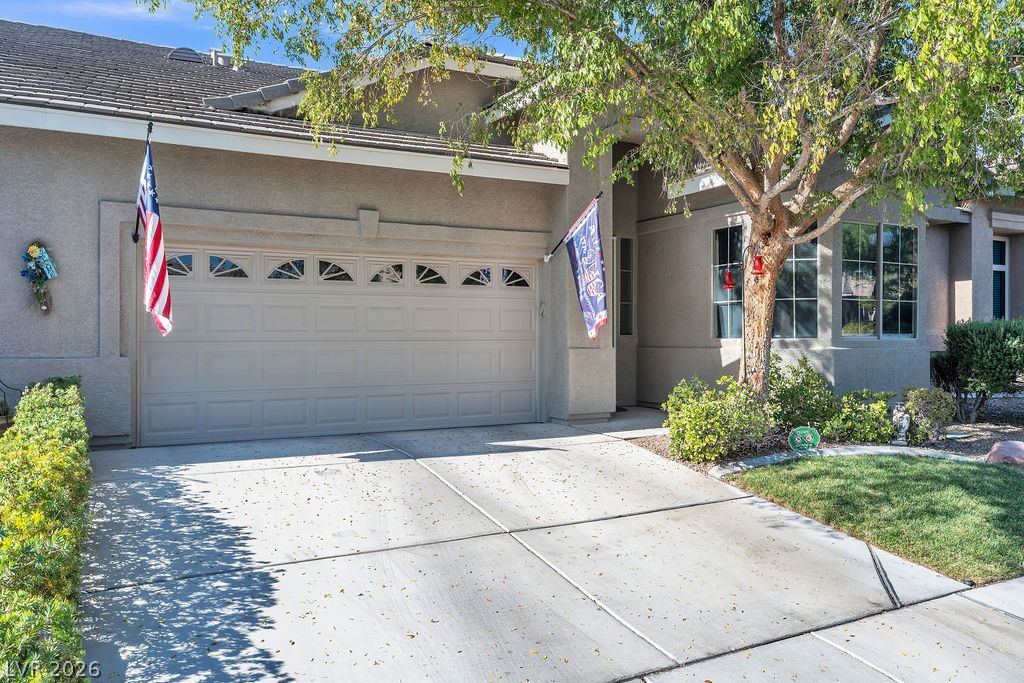 369 Cascade Mist Avenue, Las Vegas, NV 89123 — photo 2